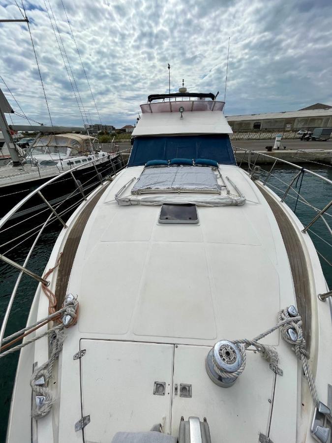 Отель Navi Yacht A Sete, 2 A 8 Couchages, Privatif Экстерьер фото