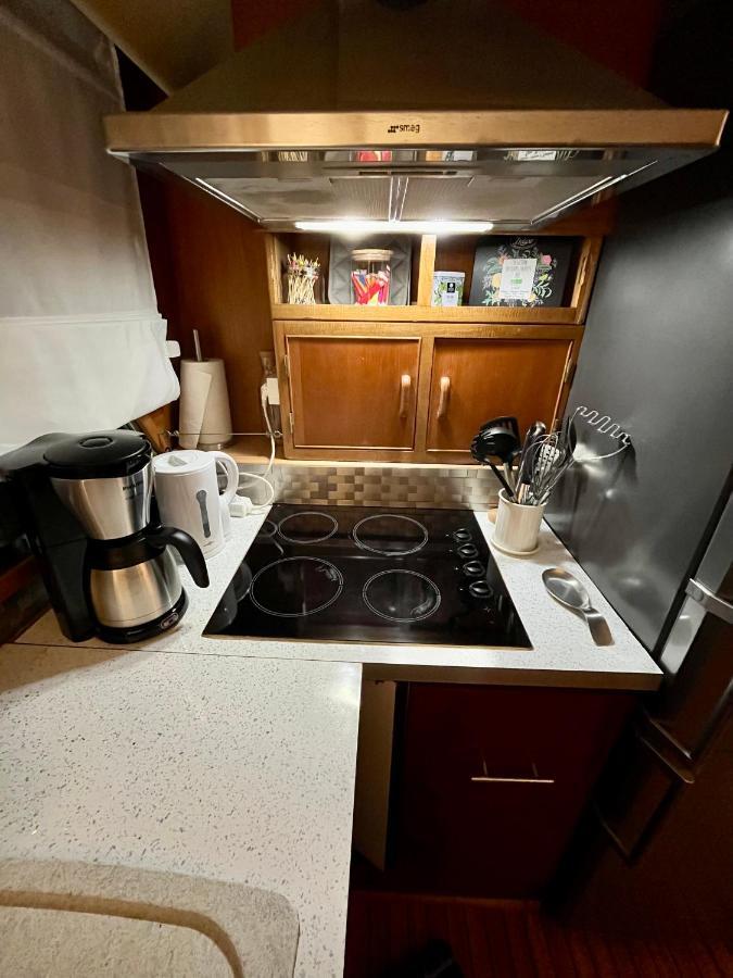 Отель Navi Yacht A Sete, 2 A 8 Couchages, Privatif Экстерьер фото