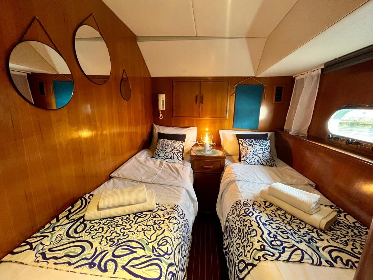 Отель Navi Yacht A Sete, 2 A 8 Couchages, Privatif Экстерьер фото