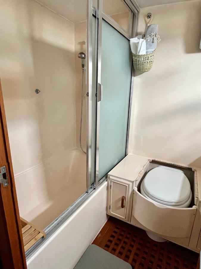 Отель Navi Yacht A Sete, 2 A 8 Couchages, Privatif Экстерьер фото