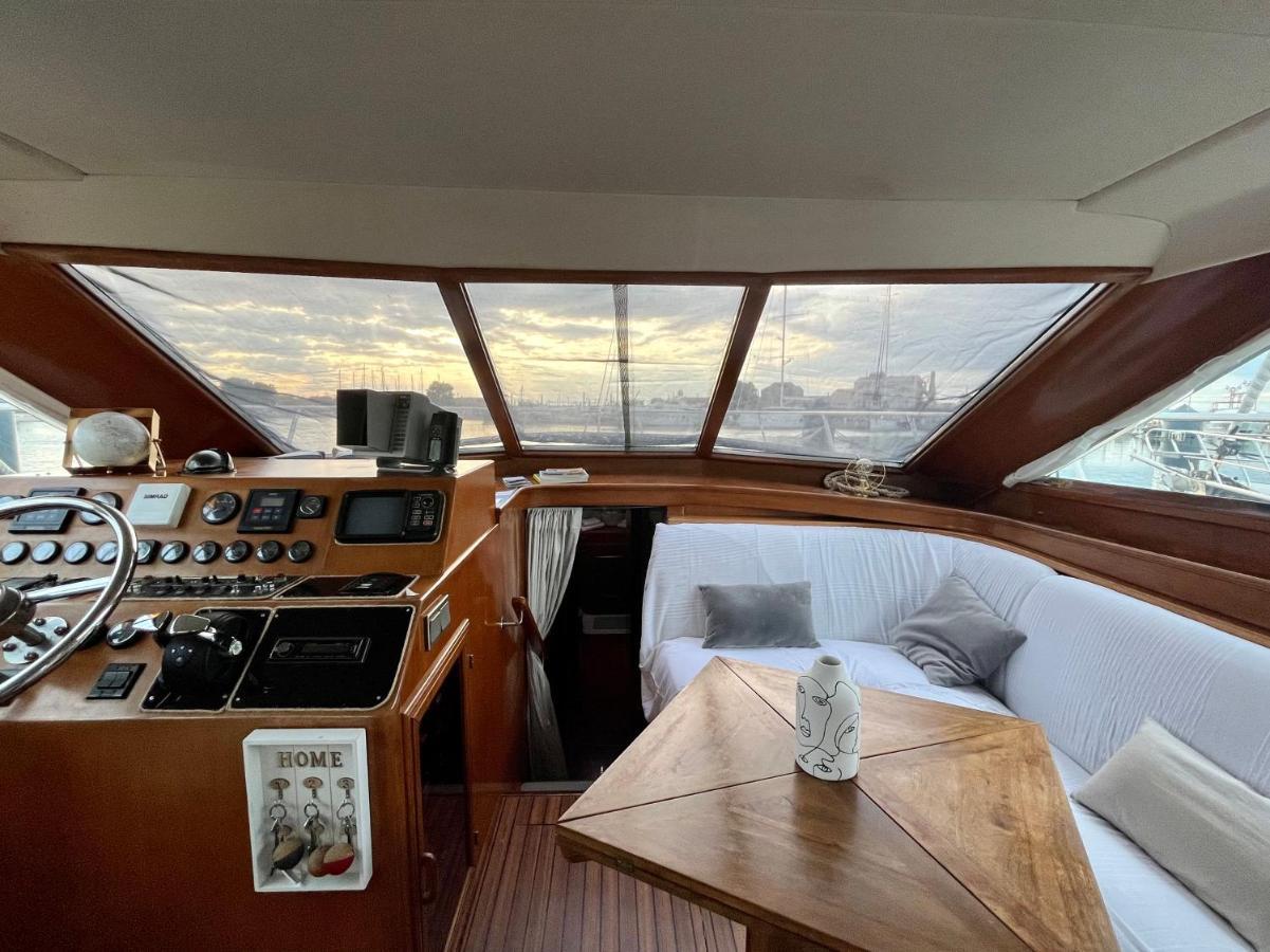 Отель Navi Yacht A Sete, 2 A 8 Couchages, Privatif Экстерьер фото