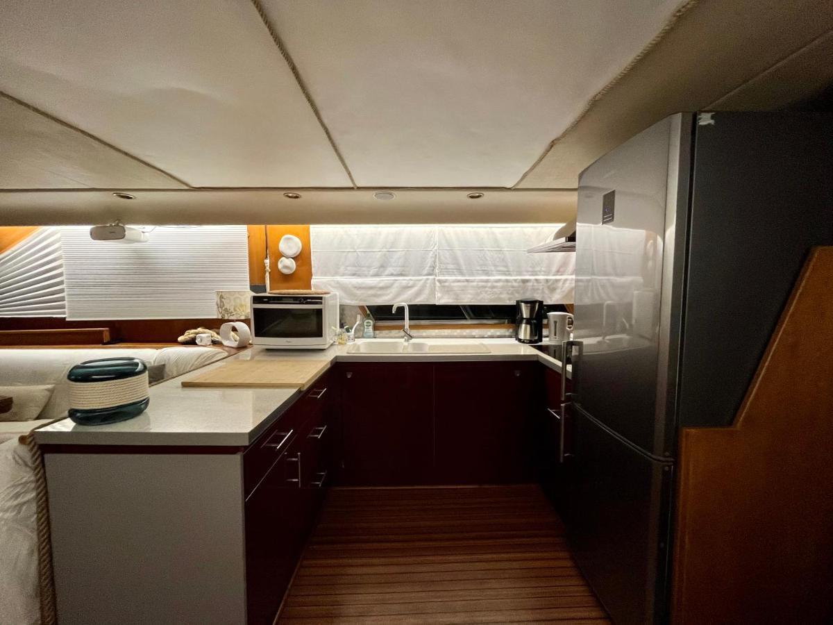 Отель Navi Yacht A Sete, 2 A 8 Couchages, Privatif Экстерьер фото