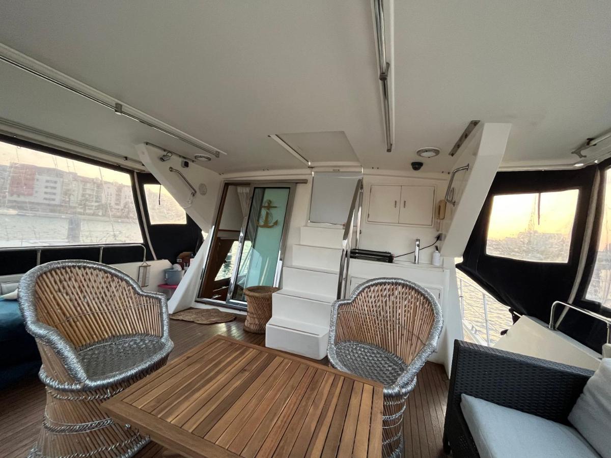 Отель Navi Yacht A Sete, 2 A 8 Couchages, Privatif Экстерьер фото